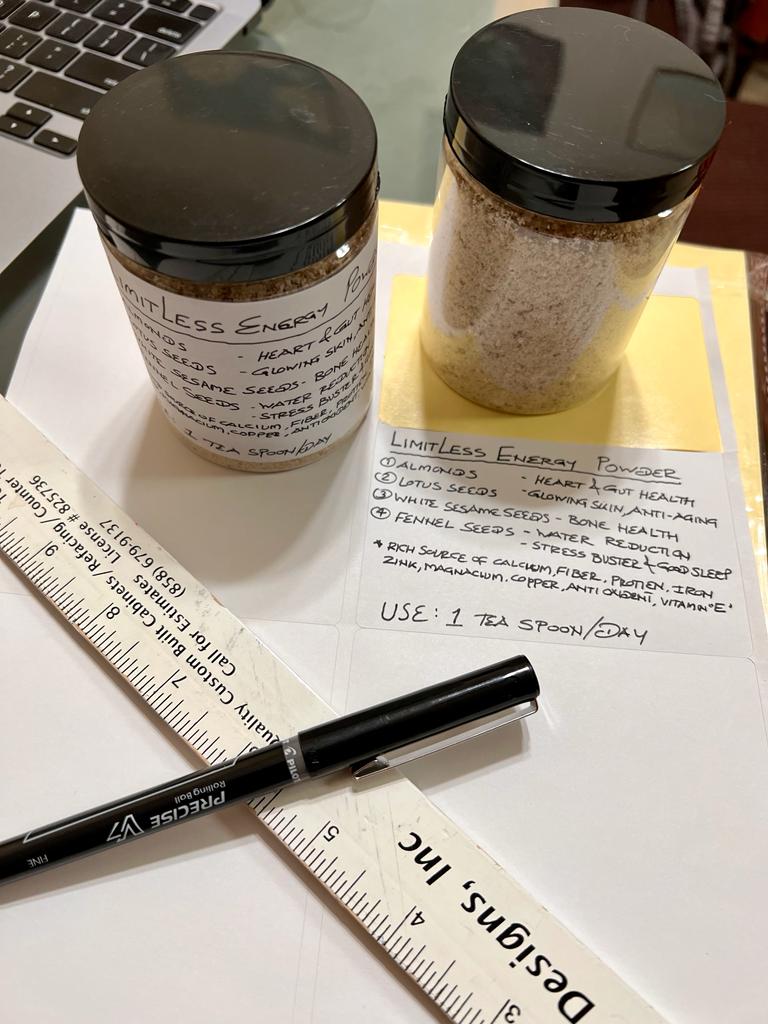 Powder jars and sachets